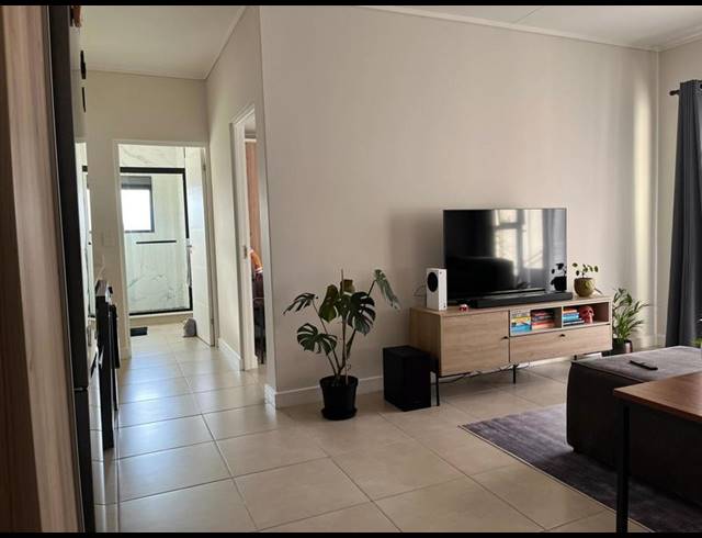 1 BEDROOM PROPERTY TO RENT IN SANDOWN